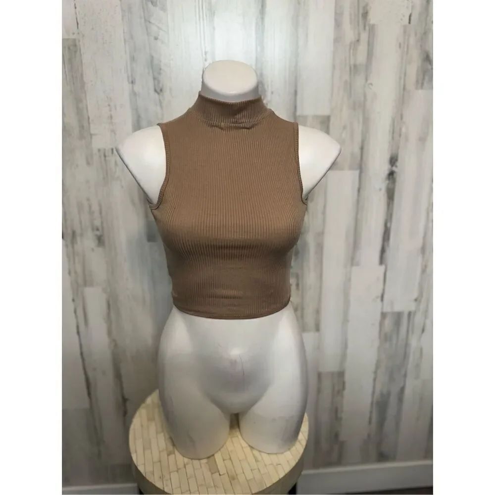Fashion nova Brown crop top
